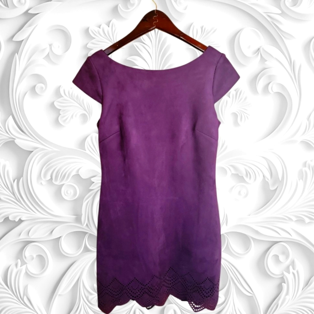 Vince Camuto faux suede cap sleeve size 4